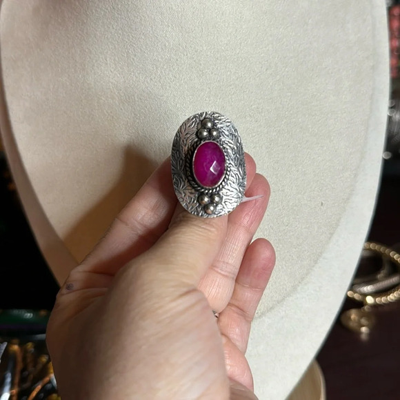 Jewelry - Faceted ruby gemstone ring